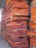 Древесина махагони