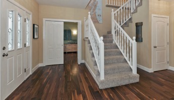 Паркет из ореха черного